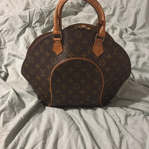 Louis Vuitton Ellispe MM #AS0978 🤎 - Picture 3 of 3